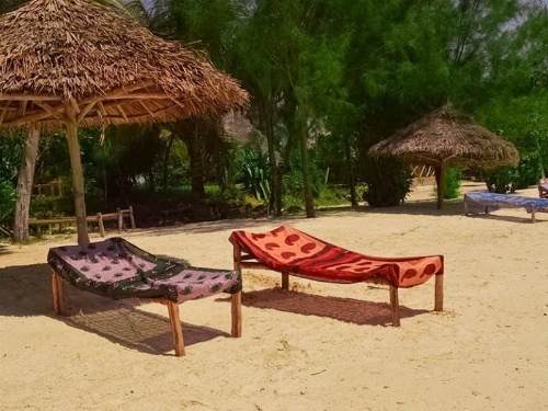Pakachi Beach Hotel and Resort image 3